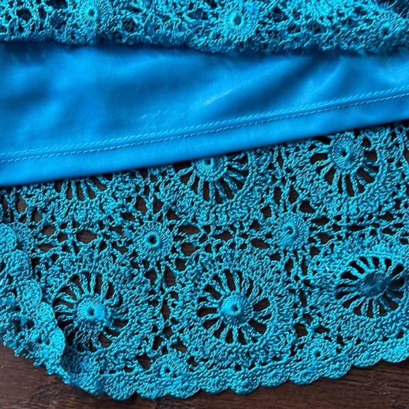 INC International Concepts Tank Top NWT โ Size M โ Peacock Blue Crochet - Picture 7 of 11
